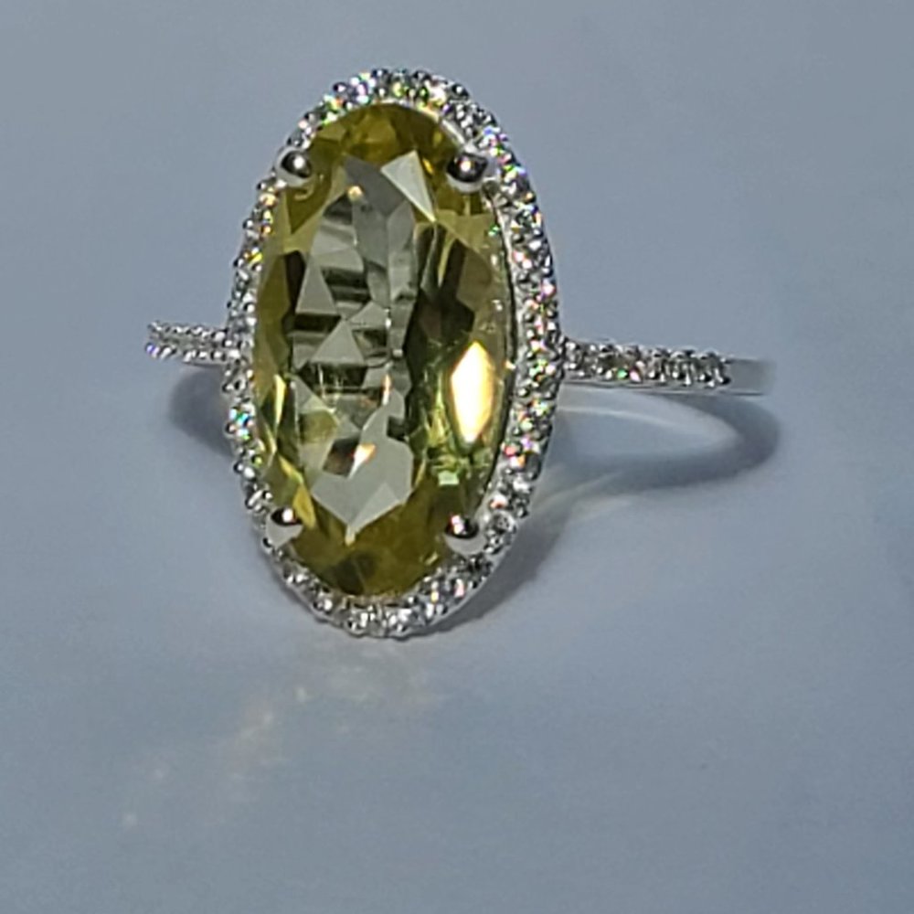 women  ring in sterling silver size 8- Remarkable wedding ring-Special jewelry